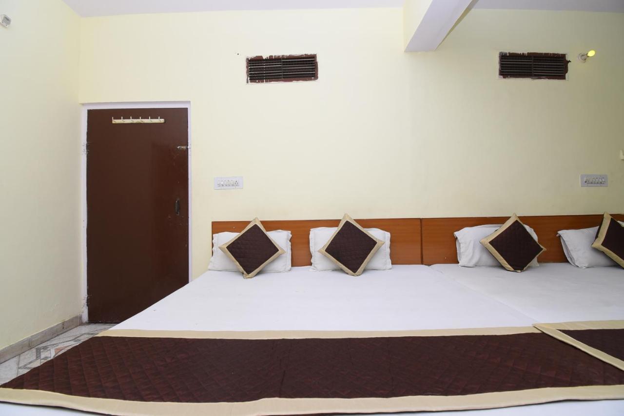 Hotel Jaipur Achrol 外观 照片
