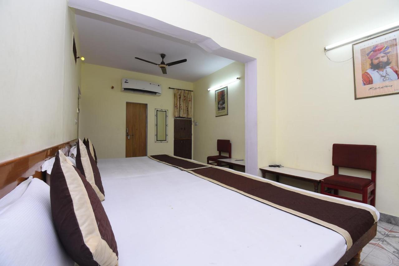 Hotel Jaipur Achrol 外观 照片
